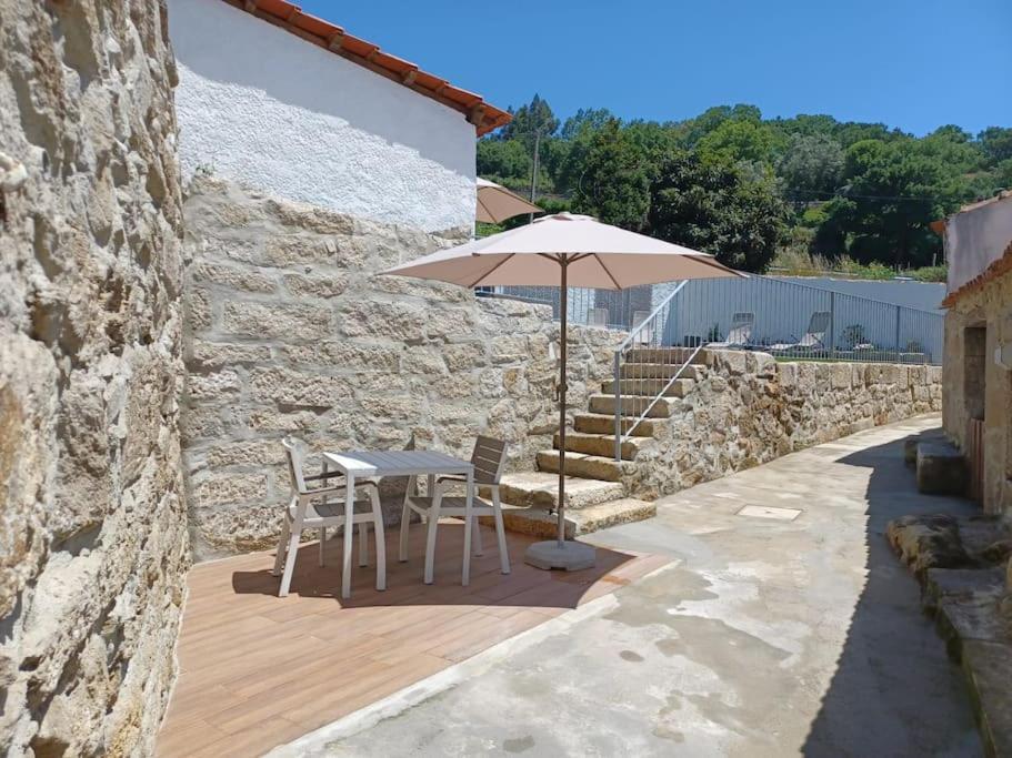 ValbomRestondouro Oporto Flatアパートメント エクステリア 写真