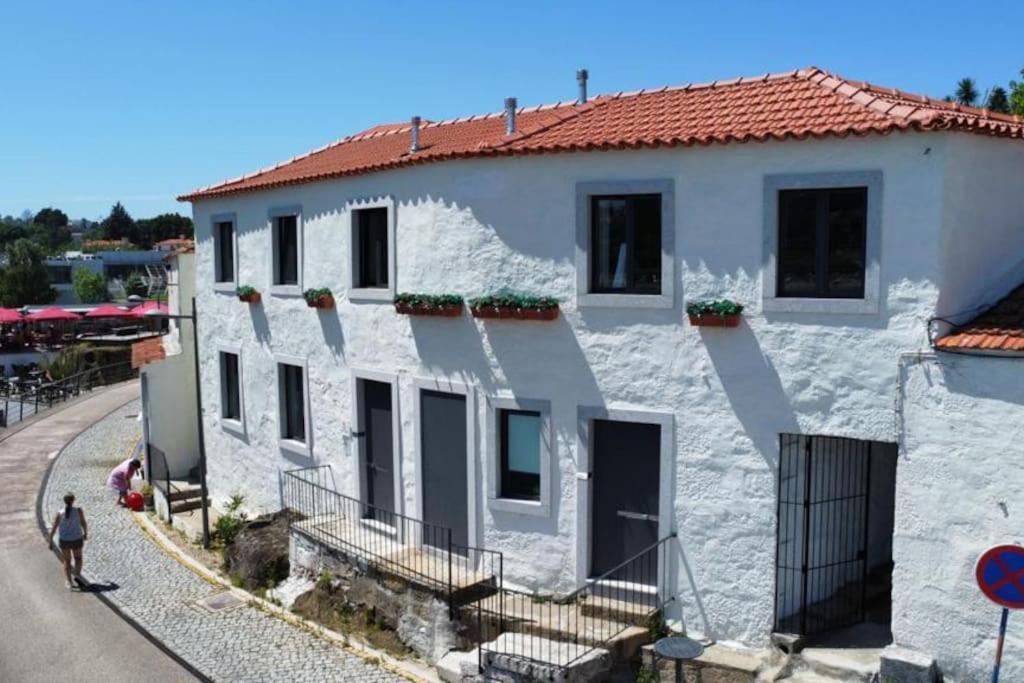 ValbomRestondouro Oporto Flatアパートメント エクステリア 写真